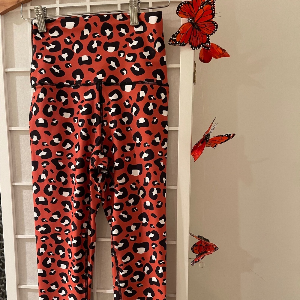 Super cute high waist legging from XO Active